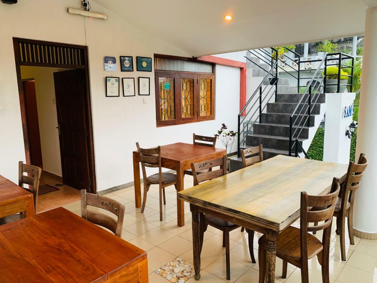 Sam's pensión Unawatuna Exterior foto