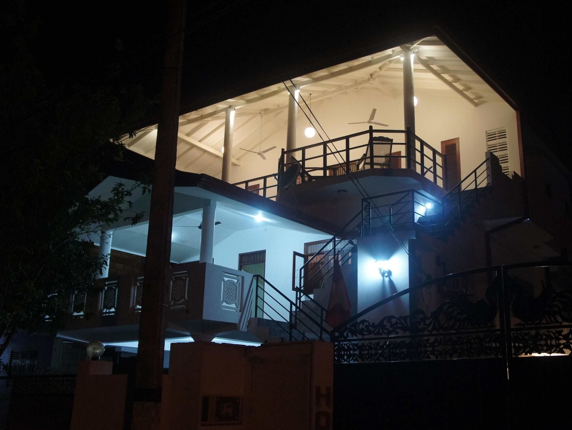 Sam's pensión Unawatuna Exterior foto